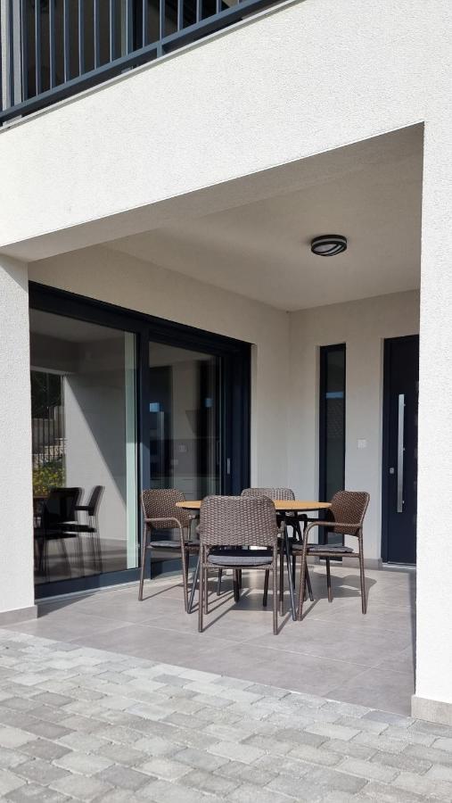 Seabreeze Luxury Apartments Nijvice Zewnętrze zdjęcie